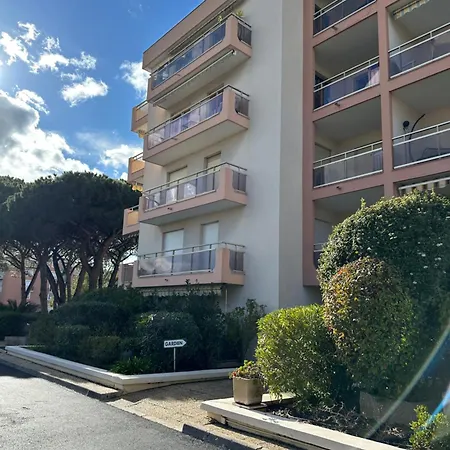 Apartament Les Palmiers Maxime *